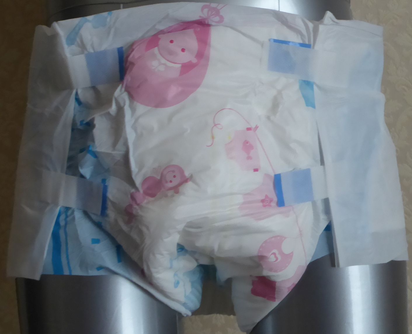 NURSERY DECORATED nighttime nappies (diapers)